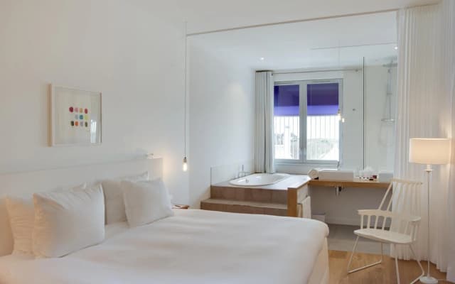 Vesper Hotel