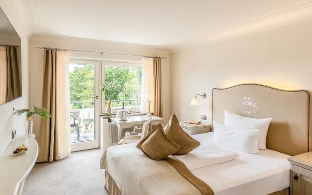 Schlosshotel Steinburg