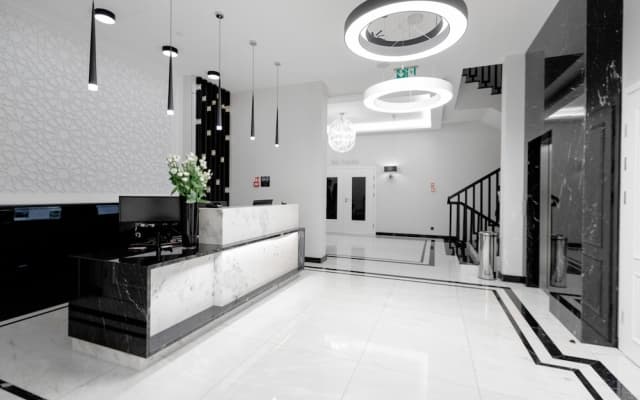 Grand Park Hotel