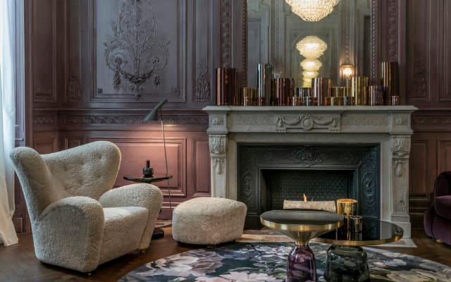 Yndo Hotel