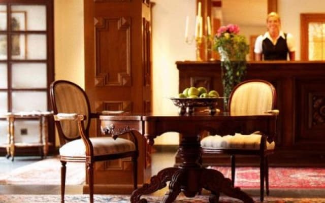 Burghotel Schnellenberg