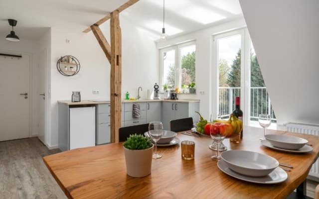 CASSEL LOFTS - Stilvolles Loft im Grünen mit Balkon nahe VW-Werk