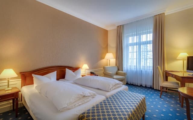 Seehotel Grossraeschen
