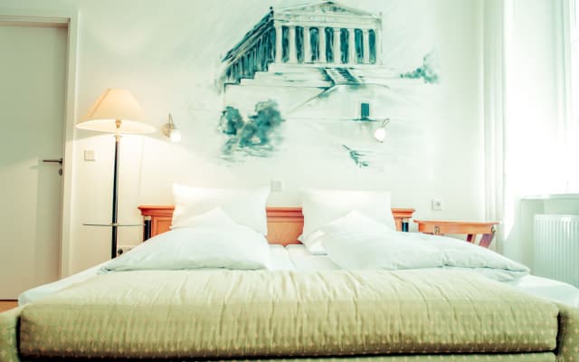 Chin-Chin Hotel ehemals Bohemian Hotel