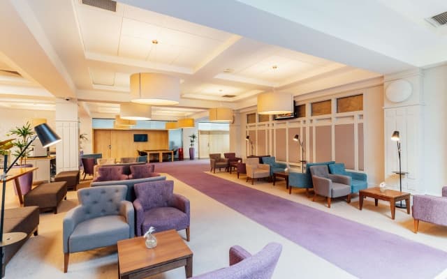 Golden Jubilee Hotel