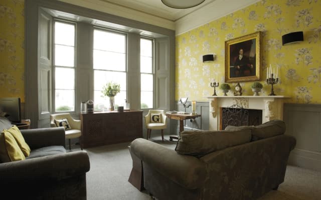 Georgian House Hotel