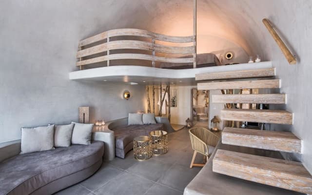 Athina Luxury Suites
