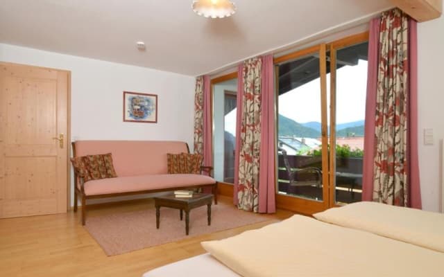 Residenz Sonnwinkl - Ferienwohnung Hoppe